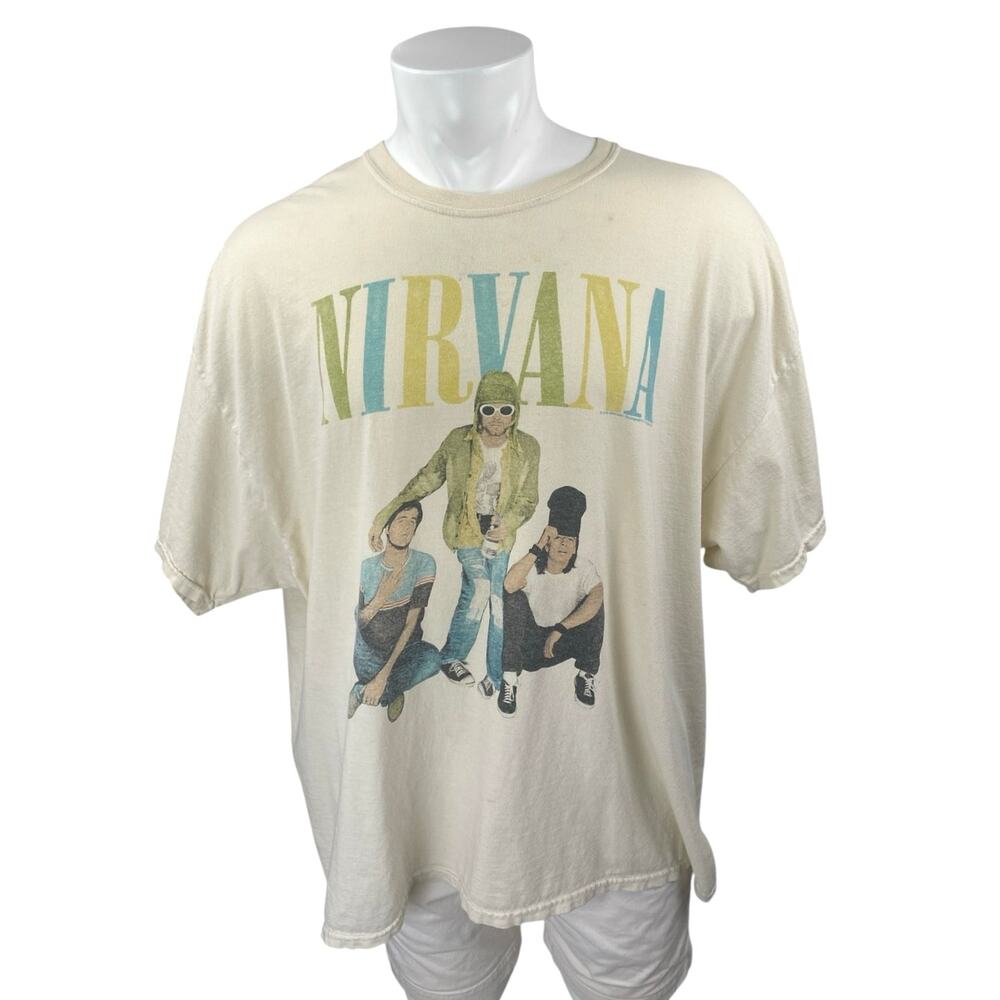 Urban Outfitters Nirvana Band Men's Cream Graphic Short Sleeve Tee T-Shirt Top L